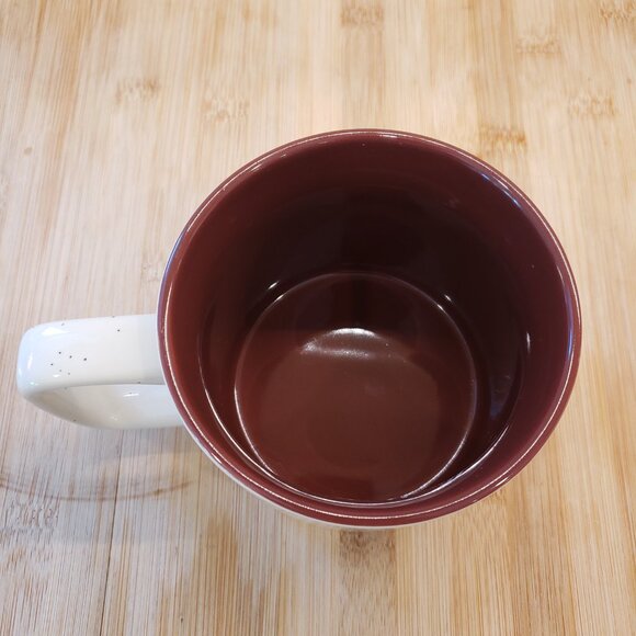 Tim Hortons Limited Edition 2019 Holiday Mug -Beaver - Picture 4 of 5